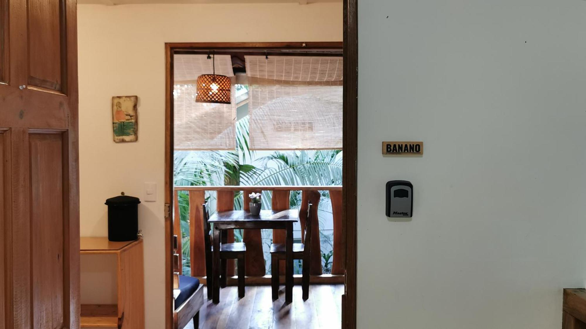 Colibri Apartments - 4 Min Walk To The Beach! Playa Santa Teresa  Room photo